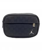 JORDANジョーダン）の古着「カメラバッグ」｜ブラック