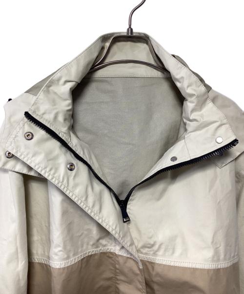 MONCLER（モンクレール）MONCLER (モンクレール) フーデッドジャケット アイボリー×ベージュ サイズ:1の古着・服飾アイテム