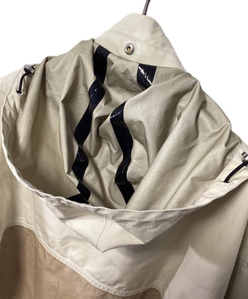 MONCLER（モンクレール）MONCLER (モンクレール) フーデッドジャケット アイボリー×ベージュ サイズ:1の古着・服飾アイテム