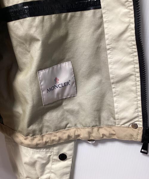 MONCLER（モンクレール）MONCLER (モンクレール) フーデッドジャケット アイボリー×ベージュ サイズ:1の古着・服飾アイテム