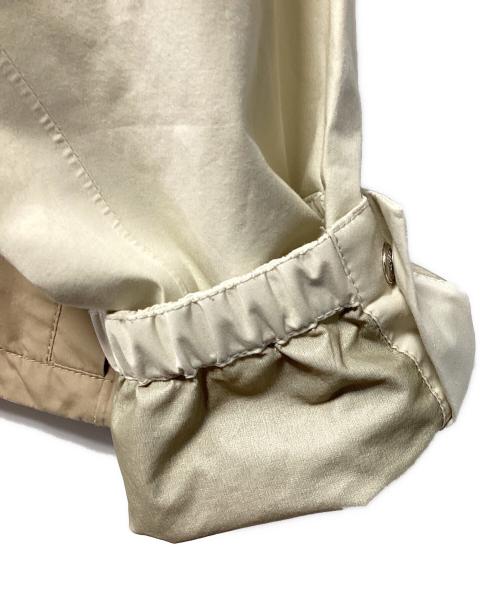 MONCLER（モンクレール）MONCLER (モンクレール) フーデッドジャケット アイボリー×ベージュ サイズ:1の古着・服飾アイテム