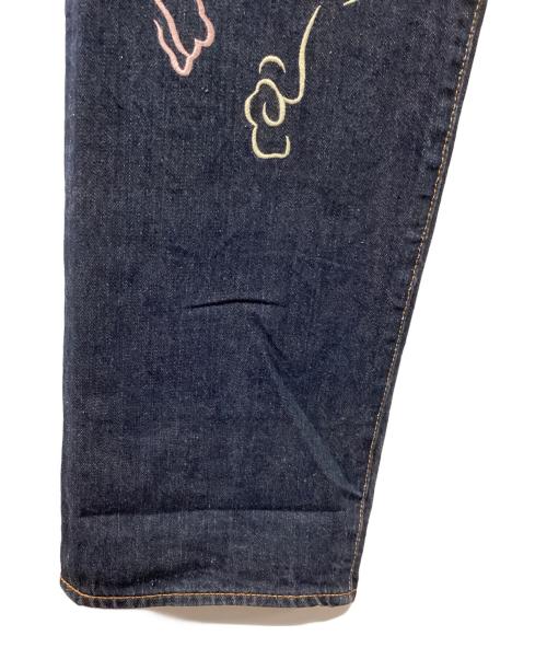 EVISU（エヴィス）EVISU (エヴィス) 龍虎刺繍デニムパンツ インディゴ サイズ:34の古着・服飾アイテム