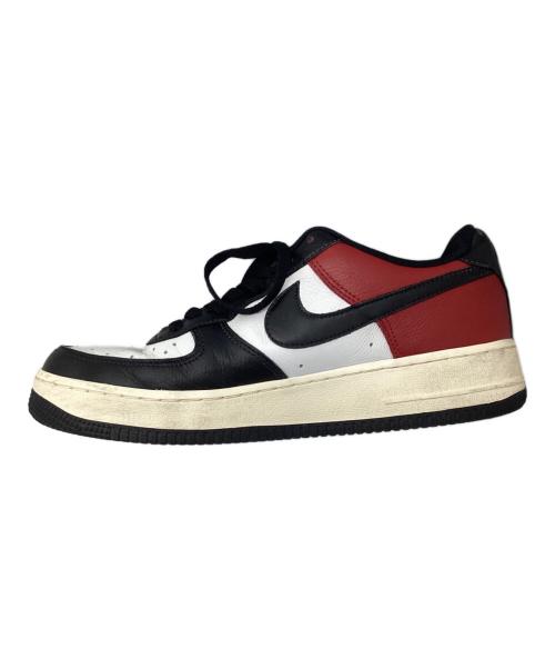 NIKE（ナイキ）NIKE (ナイキ) ローカットスニーカー ブラック×ホワイト サイズ:27の古着・服飾アイテム