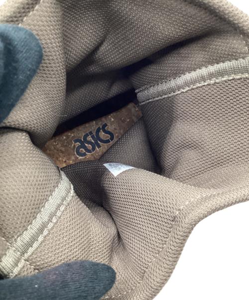 asics（アシックス）asics (アシックス) スポーツスタイルスニーカー ベージュ サイズ:27の古着・服飾アイテム