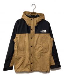 THE NORTH FACE（ザ ノース フェイス）の古着「マウンテンライトジャケット」｜ベージュ×ブラック