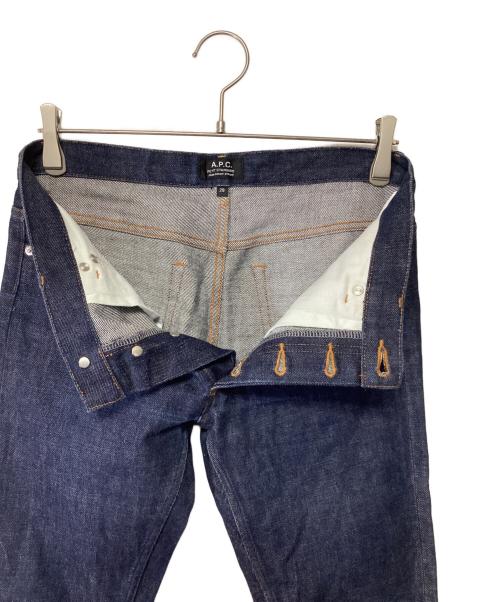 A.P.C.（アーペーセー）A.P.C. (アーペーセー) デニムパンツ インディゴ サイズ:29の古着・服飾アイテム