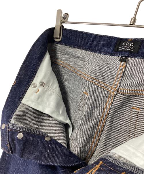 A.P.C.（アーペーセー）A.P.C. (アーペーセー) デニムパンツ インディゴ サイズ:29の古着・服飾アイテム