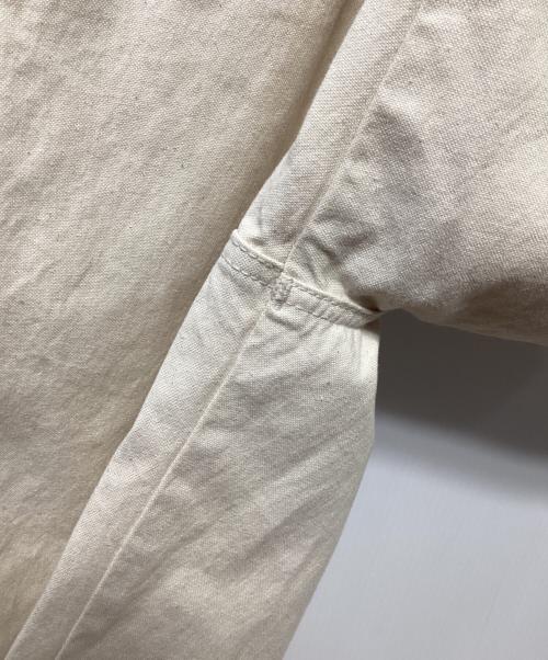 LEE（リー）LEE (リー) サスペンダーパンツ アイボリー サイズ:Sの古着・服飾アイテム