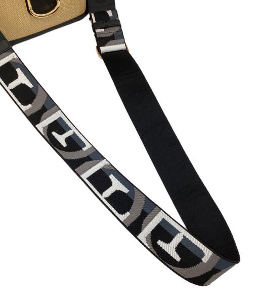 FURLA（フルラ）FURLA (フルラ) ショルダーバッグ ナチュラル×ブラックの古着・服飾アイテム