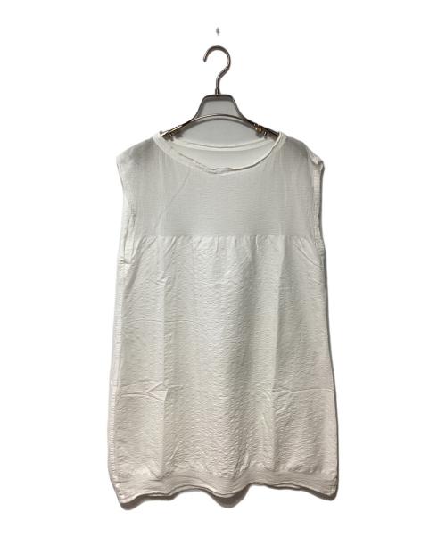 ISSEY MIYAKE me（イッセイ ミヤケ ミー）ISSEY MIYAKE me (イッセイ ミヤケ ミー) ノースリーブブラウス オフホワイト サイズ:不明の古着・服飾アイテム