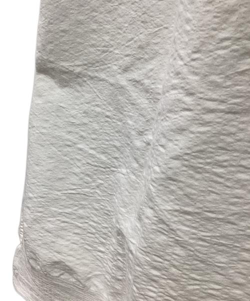 ISSEY MIYAKE me（イッセイ ミヤケ ミー）ISSEY MIYAKE me (イッセイ ミヤケ ミー) ノースリーブブラウス オフホワイト サイズ:不明の古着・服飾アイテム