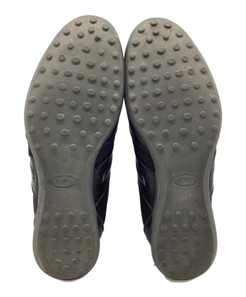 TOD'S（トッズ）TOD'S (トッズ) ローカットスニーカー ブラック サイズ:8の古着・服飾アイテム