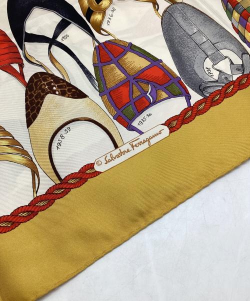 Salvatore Ferragamo（サルヴァトーレ フェラガモ）Salvatore Ferragamo (サルヴァトーレ フェラガモ) 大判スカーフ サイズ:記載なしの古着・服飾アイテム