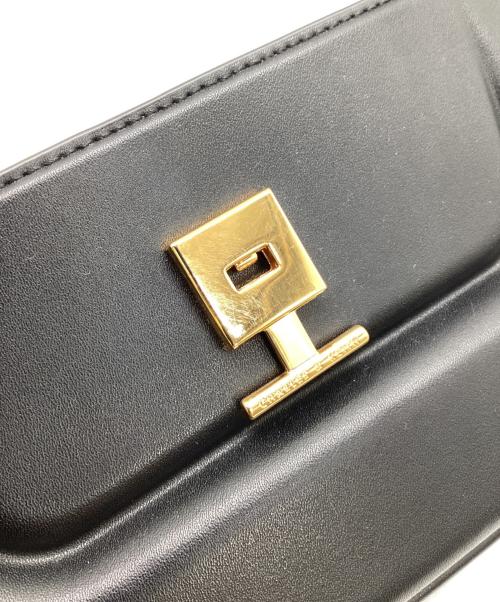 CHARLES & KEITH（チャールズアンドキース）CHARLES & KEITH (チャールズアンドキース) ワンショルダーバッグ ブラックの古着・服飾アイテム