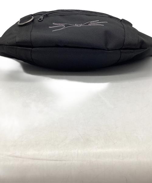 New Era×Disney（ニューエラ×ディズニー）New Era×Disney (ニューエラ×ディズニー) ウエストバッグ ブラックの古着・服飾アイテム