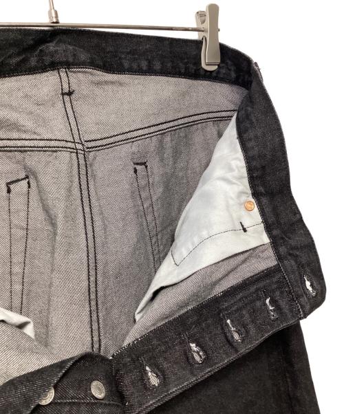 LEVI'S（リーバイス）LEVI'S (リーバイス) セルビッジデニムパンツ ブラック サイズ:W36 L32の古着・服飾アイテム