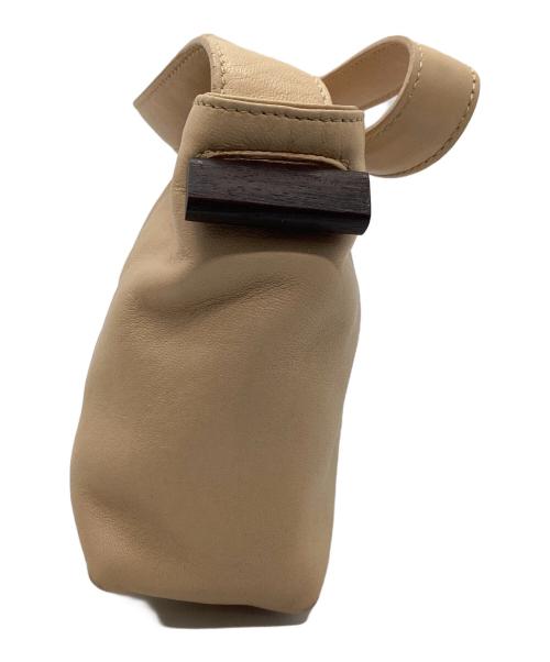 LOEWE（ロエベ）LOEWE (ロエベ) ショルダーバッグ ベージュの古着・服飾アイテム