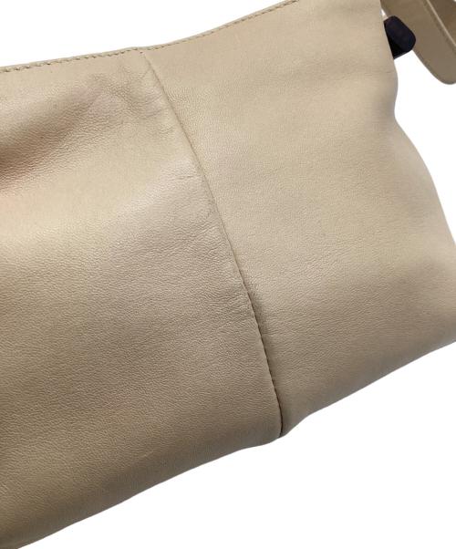 LOEWE（ロエベ）LOEWE (ロエベ) ショルダーバッグ ベージュの古着・服飾アイテム