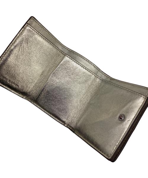 TORY BURCH（トリーバーチ）TORY BURCH (トリーバーチ) 3つ折り財布 シルバーカラーの古着・服飾アイテム