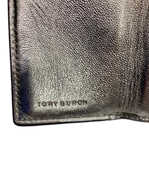 TORY BURCH（トリーバーチ）TORY BURCH (トリーバーチ) 3つ折り財布 シルバーカラーの古着・服飾アイテム