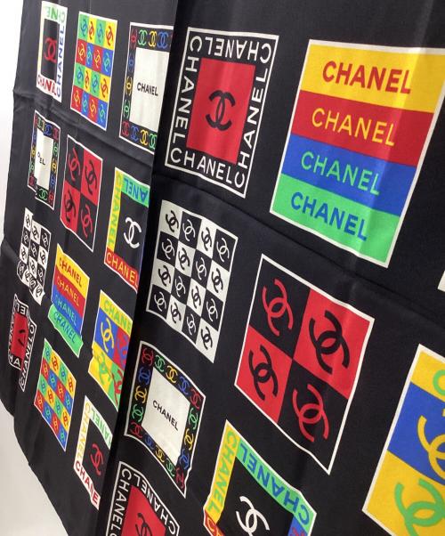 CHANEL（シャネル）CHANEL (シャネル) 大判シルクスカーフ ブラックの古着・服飾アイテム