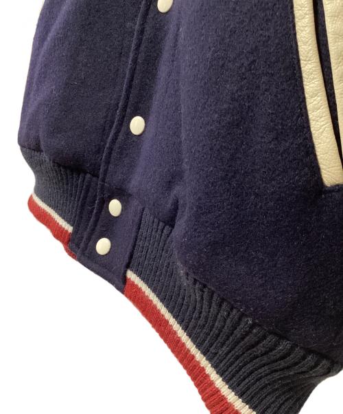 GB sport（ゴールデンベアスポーツ）GB sport (ゴールデンベアスポーツ) レザースリーブスタジャン ネイビー×アイボリー サイズ:Mの古着・服飾アイテム