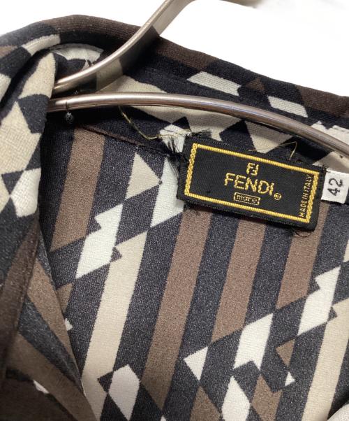 FENDI（フェンディ）FENDI (フェンディ) 半袖シャツ ブラウン×ネイビー×ホワイト サイズ:42の古着・服飾アイテム