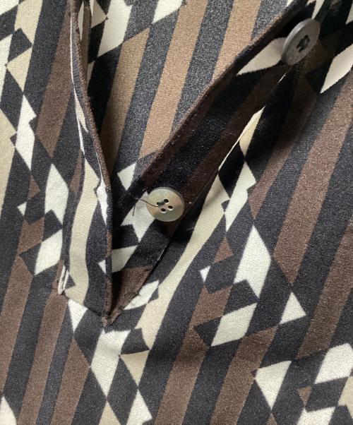 FENDI（フェンディ）FENDI (フェンディ) 半袖シャツ ブラウン×ネイビー×ホワイト サイズ:42の古着・服飾アイテム