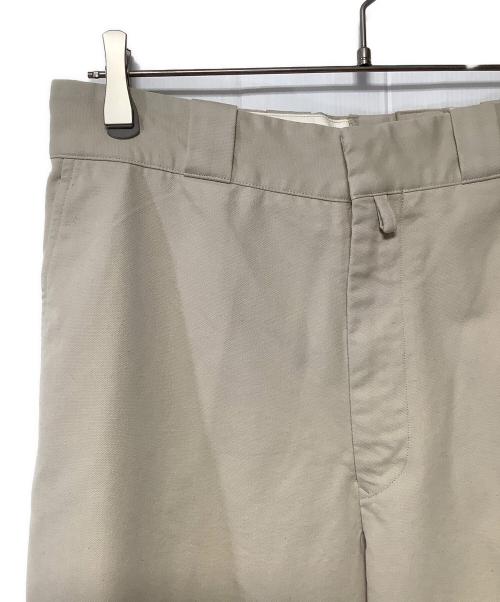 COMOLI（コモリ）COMOLI (コモリ) ポストワークツイルパンツ ベージュ サイズ:2の古着・服飾アイテム