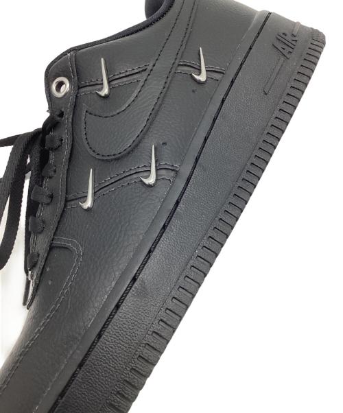 NIKE（ナイキ）NIKE (ナイキ) AIR FORCE 1 '07 LX  ブラック サイズ:24の古着・服飾アイテム