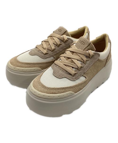 UGG（アグ）UGG (アグ) ローカットスニーカー ベージュ サイズ:22.5の古着・服飾アイテム