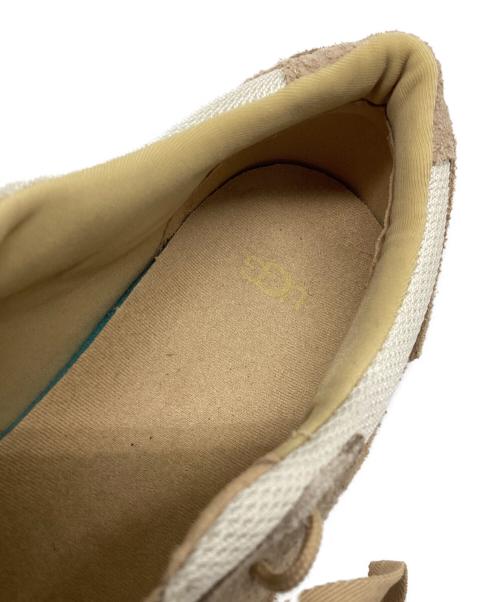 UGG（アグ）UGG (アグ) ローカットスニーカー ベージュ サイズ:22.5の古着・服飾アイテム