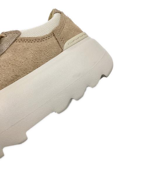 UGG（アグ）UGG (アグ) ローカットスニーカー ベージュ サイズ:22.5の古着・服飾アイテム