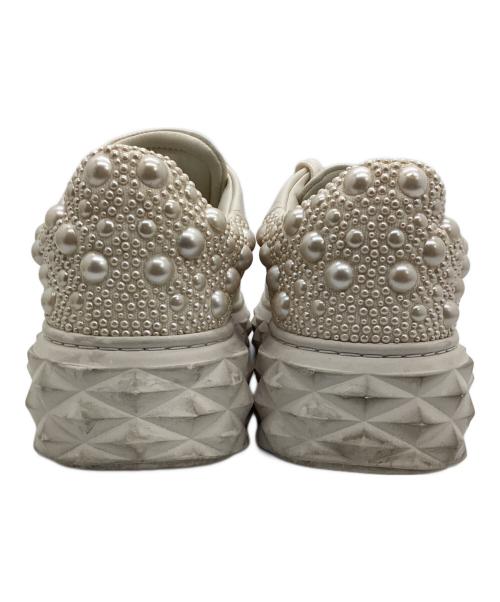JIMMY CHOO（ジミーチュウ）JIMMY CHOO (ジミーチュウ) ローカットスニーカー ベージュ サイズ:35の古着・服飾アイテム