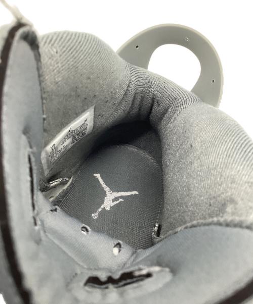 NIKE（ナイキ）NIKE (ナイキ) AIR JORDAN 6 RETRO ホワイト×グレー サイズ:30の古着・服飾アイテム