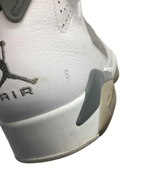 NIKE（ナイキ）NIKE (ナイキ) AIR JORDAN 6 RETRO ホワイト×グレー サイズ:30の古着・服飾アイテム
