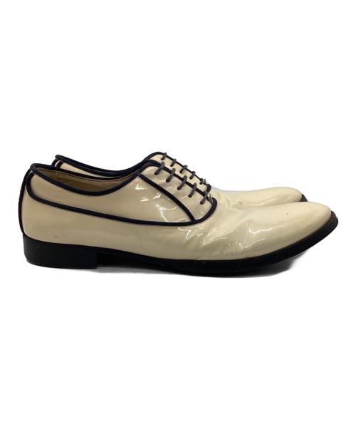 DOLCE & GABBANA（ドルチェ＆ガッバーナ）DOLCE & GABBANA (ドルチェ＆ガッバーナ) パテントレザーレースアップシューズ アイボリー サイズ:44の古着・服飾アイテム