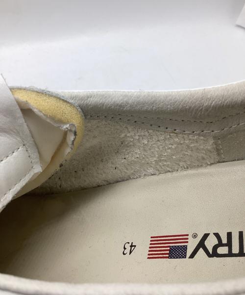 AUTRY（オートリー）AUTRY (オートリー) ローカットスニーカー ホワイト サイズ:43の古着・服飾アイテム