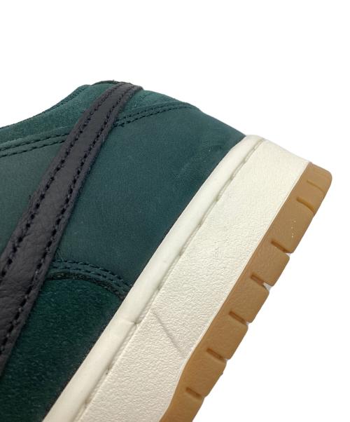 NIKE（ナイキ）NIKE (ナイキ) NIKE SB DUNK LOW PRO DEEP FIR/BLACK-FIR-SAIL グリーン サイズ:27.5の古着・服飾アイテム
