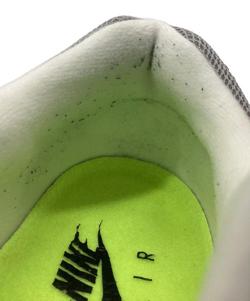 NIKE（ナイキ）NIKE (ナイキ) ローカットスニーカー グレー×イエロー サイズ:28.5の古着・服飾アイテム