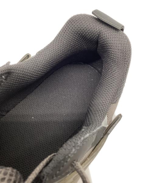 NIKE（ナイキ）NIKE (ナイキ) スニーカー カーキ サイズ:26.5の古着・服飾アイテム