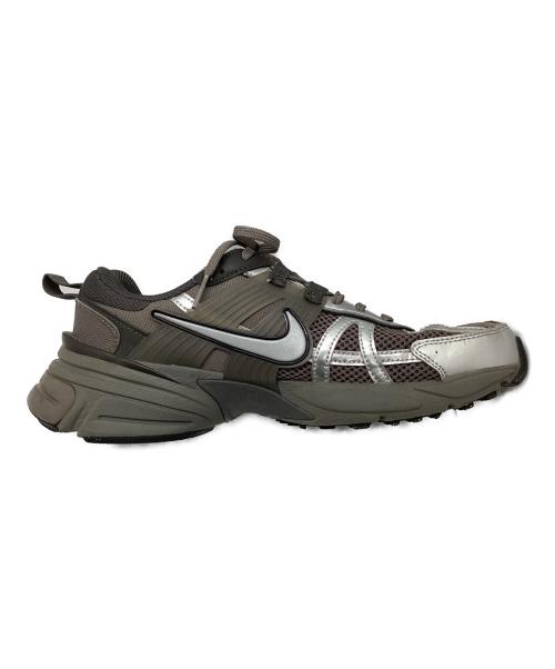 NIKE（ナイキ）NIKE (ナイキ) スニーカー カーキ サイズ:26.5の古着・服飾アイテム