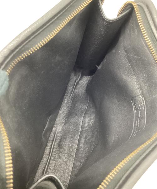 MCM（エムシーエム）MCM (エムシーエム) クラッチバッグ ブラックの古着・服飾アイテム
