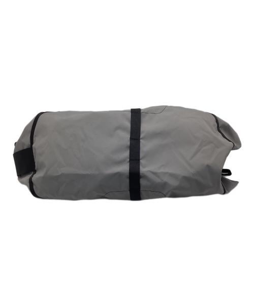 THE NORTH FACE（ザ ノース フェイス）THE NORTH FACE (ザ ノース フェイス) エスケープショルダーポーチ グレーの古着・服飾アイテム