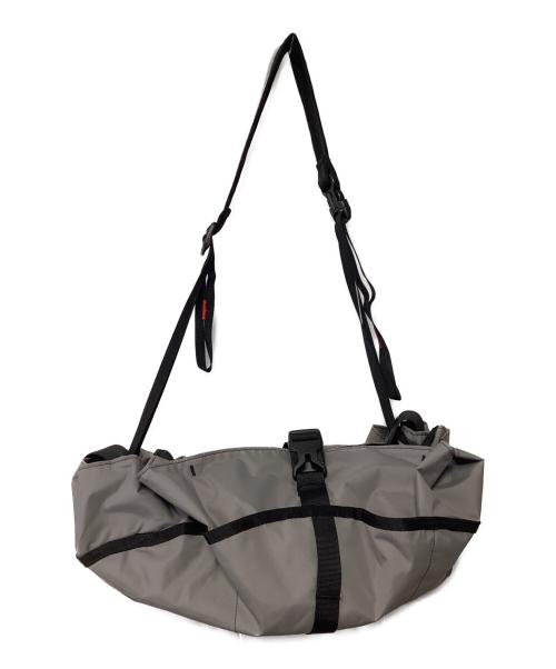 THE NORTH FACE（ザ ノース フェイス）THE NORTH FACE (ザ ノース フェイス) エスケープショルダーポーチ グレーの古着・服飾アイテム