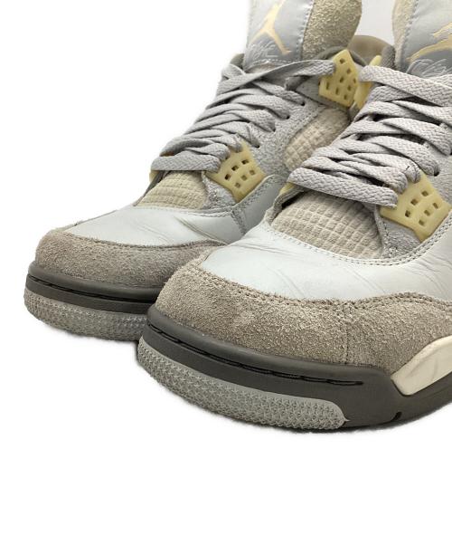 NIKE（ナイキ）NIKE (ナイキ) AIR JORDAN 4 RETRO SE グレー×ベージュ サイズ:27.5の古着・服飾アイテム