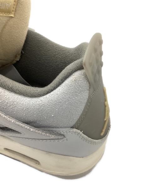 NIKE（ナイキ）NIKE (ナイキ) AIR JORDAN 4 RETRO SE グレー×ベージュ サイズ:27.5の古着・服飾アイテム