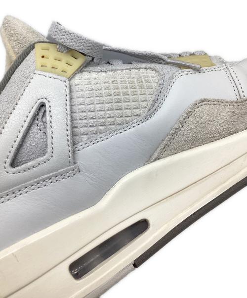 NIKE（ナイキ）NIKE (ナイキ) AIR JORDAN 4 RETRO SE グレー×ベージュ サイズ:27.5の古着・服飾アイテム