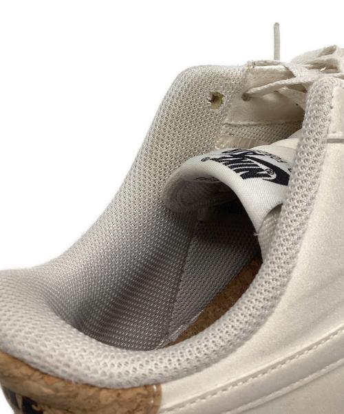 NIKE（ナイキ）NIKE (ナイキ) AIR FORCE 1 07 LV8 アイボリー サイズ:26の古着・服飾アイテム