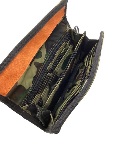 PORTER（ポーター）PORTER (ポーター) A BATHING APE (アベイシングエイプ) 長財布 カーキの古着・服飾アイテム